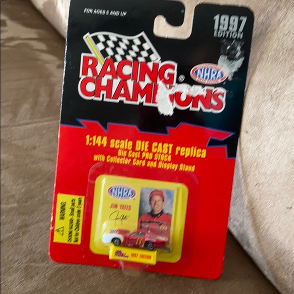 NIP NHRA 1997 racing champion Jim Yates - Picture 2 of 3